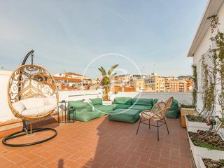 Location Appartement  Carrer d'aulèstia i pijoan. Loft ático en alquiler en gran de gràcia