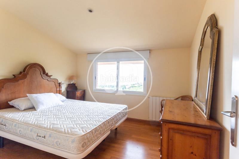 Foto 797e2100-ec18-4c8c-ae04-2a2cc348f464. Location maison jumelée avec chauffage parking dans Teià