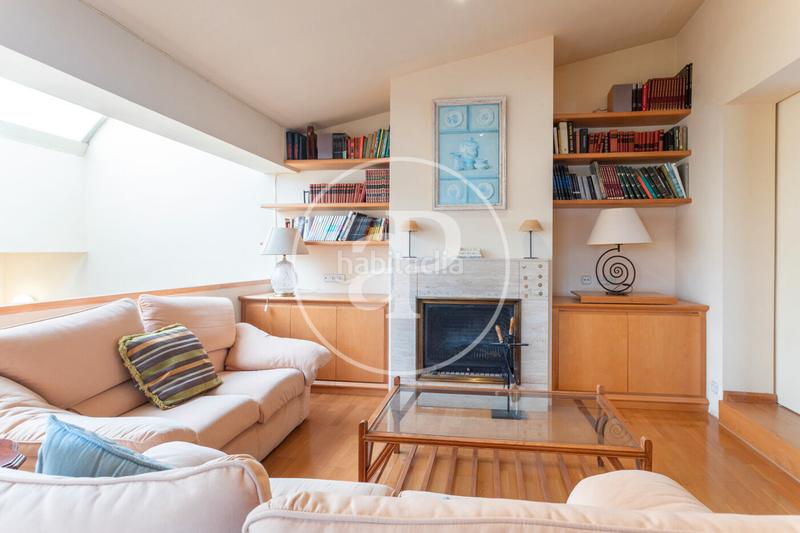 Foto 99548b8a-9675-4632-ba04-cbfa2c5ae984. Location maison jumelée avec chauffage parking dans Teià