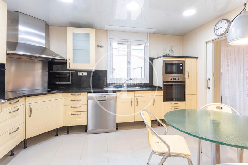 Foto fd3c8511-0079-4168-becb-3520b2738fa7. Location maison jumelée avec chauffage parking dans Teià