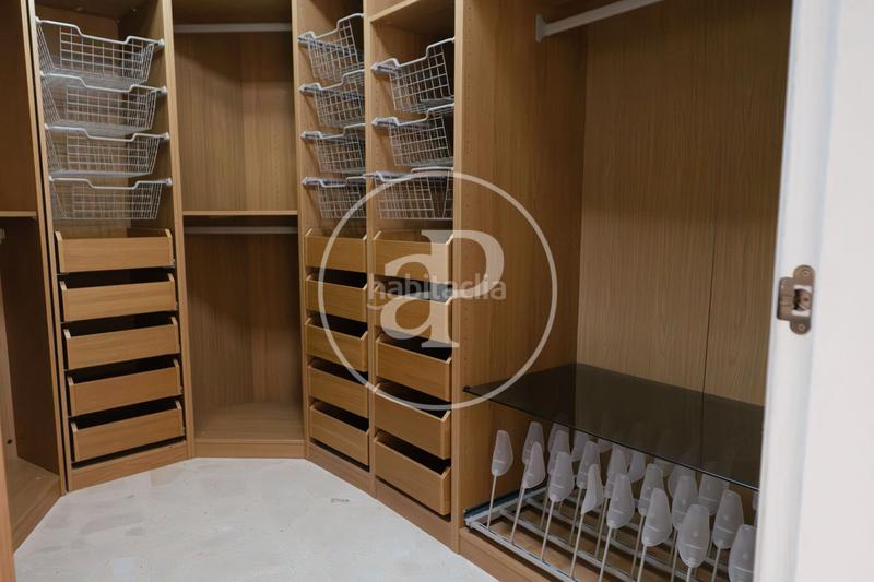 Foto 240818a6-4417-4639-be4c-c732e226e454. Haus mit heizung parking pool in Canuta Calp