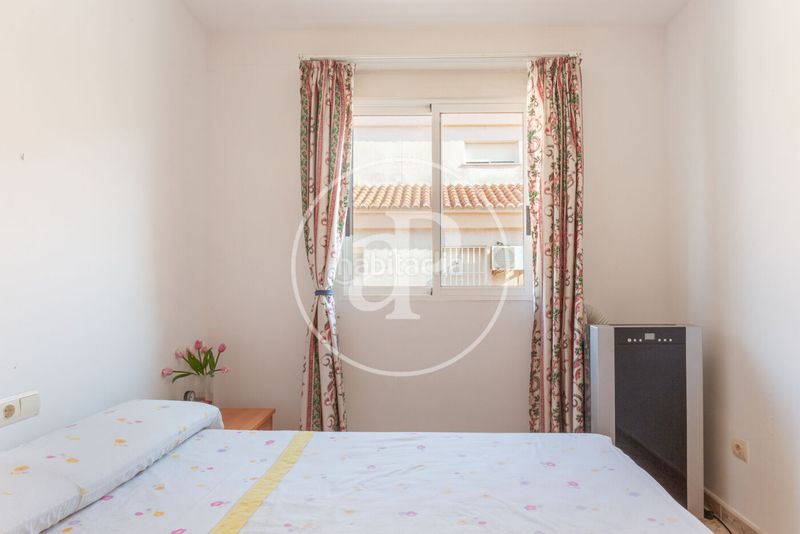 Foto c2e50a6b-eb95-4650-b5b7-b5af1ea5e6ca. Casa aparellada amb calefacció aparcament a Mareny de Barraquetes Sueca