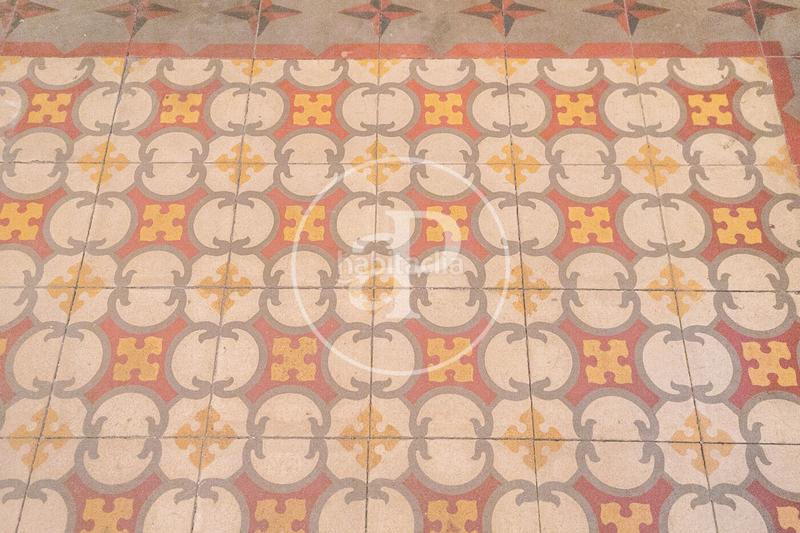 Foto 09693215-8baf-47f3-922f-e5bfc25ca385. Piso  en venta al lado de rambla de catalunya en Barcelona