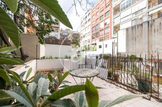 Piso  Carrer de mallorca. Piso en venta al lado de rambla de catalunya