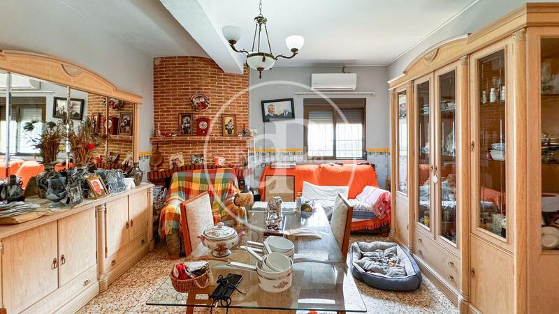 Foto 4c3fce3e-9daa-41b4-b959-1052c9937350. Casa chalet independiente en venta en albalat dels tarongers en Sagunt