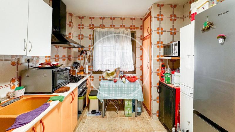 Foto 59c0febb-fbb1-4fa4-a943-365d008a2e81. Casa chalet independiente en venta en albalat dels tarongers en Sagunt