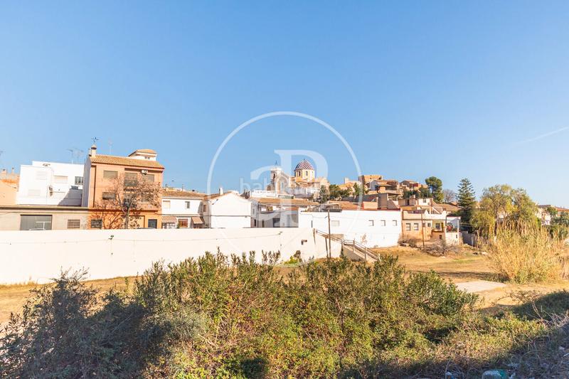 Foto ffbf519e-dc8f-421e-a3b8-8a60b69abae7. Casa chalet independiente en venta en albalat dels tarongers en Sagunt