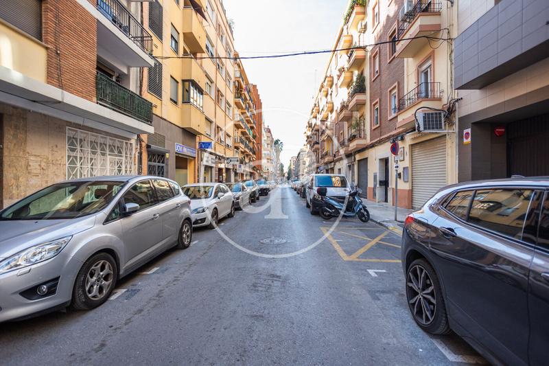 Foto b805761a-6383-4a83-a41a-c6436d18f0e7. Piso  en venta en patraix en Favara Valencia