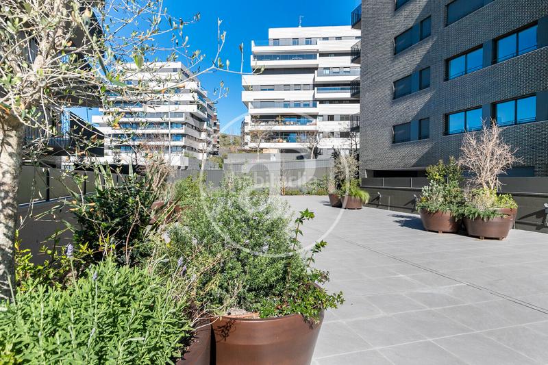 Foto 5a237d6e-af27-4d0e-9dd1-584ca82985f1. Affitto appartamento con riscaldamento parcheggio piscina in Esplugues de Llobregat