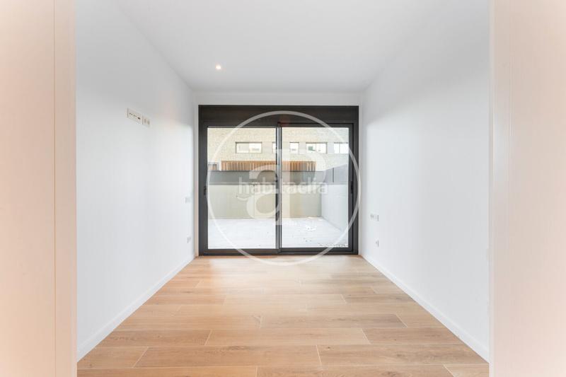 Foto becb9119-ef8d-47d3-adf4-ec9ddd3cdd2f. Location appartement avec chauffage parking piscine dans Esplugues de Llobregat