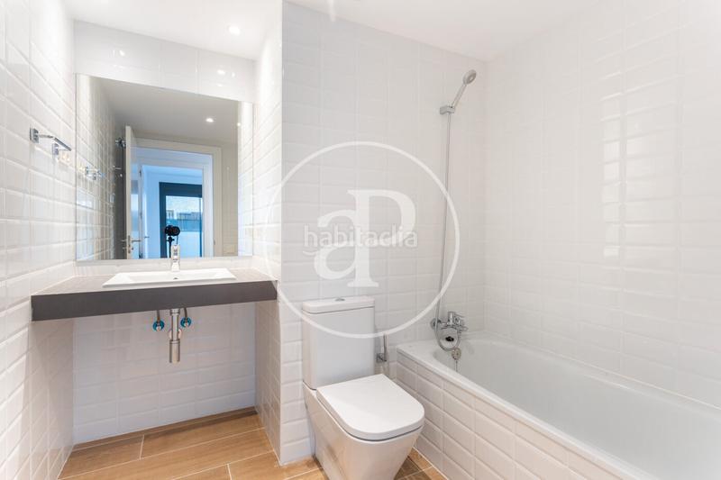 Foto 17af6cea-93a9-4f56-969f-e520991e817a. Rent flat with heating parking pool in Finestrelles Esplugues de Llobregat