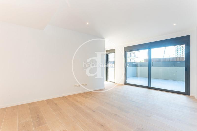 Foto 9f3ff641-2a53-4288-8b51-2b0fba6d31c0. Rent flat with heating parking pool in Finestrelles Esplugues de Llobregat