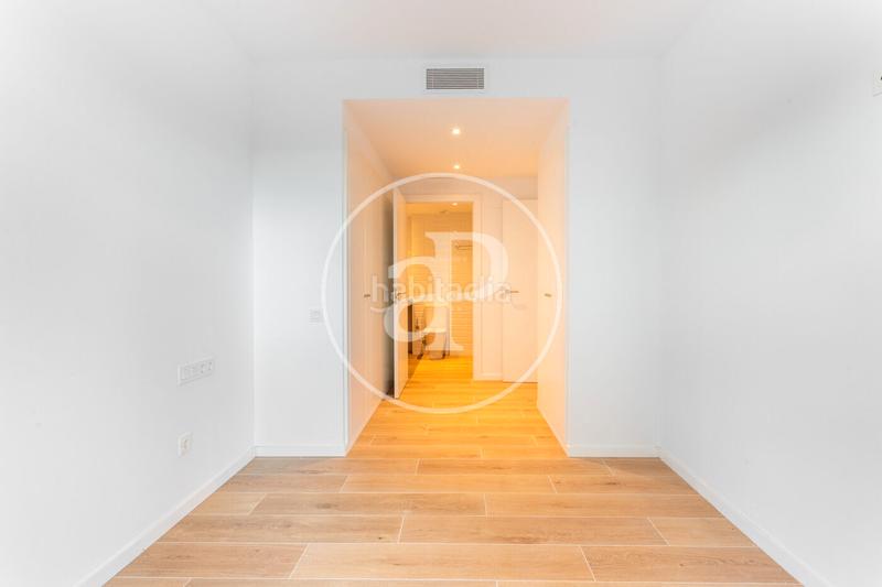 Foto dc162bd7-9f13-4f74-a043-b25a60b32adf. Rent flat with heating parking pool in Finestrelles Esplugues de Llobregat