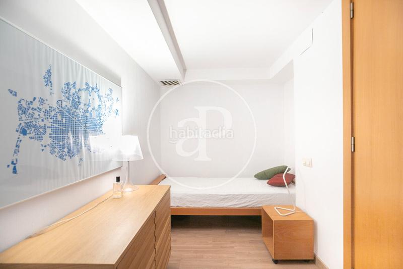 Foto 4c6df8aa-c955-477e-bdfd-2e83cd857845. Alquiler dúplex  en alquiler al lado de passeig de gràcia en Barcelona