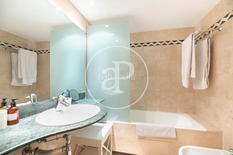 Foto 1f124a15-ec52-41fb-83b1-eac45d913c56. Location duplex avec chauffage dans Dreta de l´Eixample Barcelona