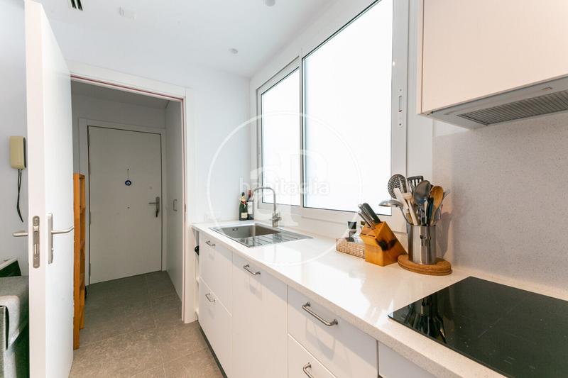 Foto c8e5f73c-5b96-4865-85d8-41c8e9f2b279. Rent flat with heating in Sant Gervasi - Bonanova Barcelona