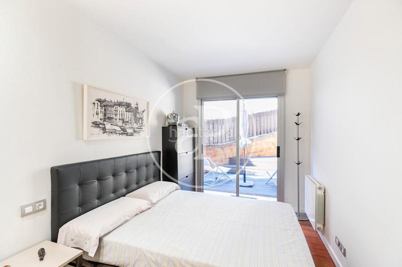 Foto a51957f6-e1b0-4144-96c5-c1b9033d7b0e. Piso  en venta en calle josep maria jujol en Vallcarca - Penitents Barcelona