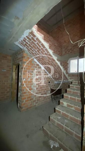 Foto 84cd0b1c-de9d-4446-abfb-951278782396. Maison jumelée avec chauffage dans Benimàmet Valencia