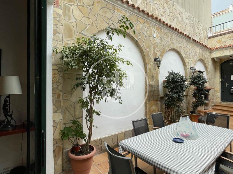 Foto 1b8f81c1-d519-4e81-9ca6-729dbf52bf83. Casa bifamiliare con riscaldamento in Ocata Masnou (El)