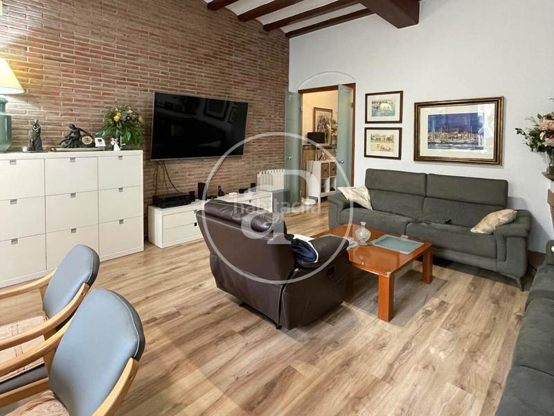 Foto 2cfcbd5a-a7c8-4538-bffa-e1da6e918c87. Casa bifamiliare con riscaldamento in Ocata Masnou (El)