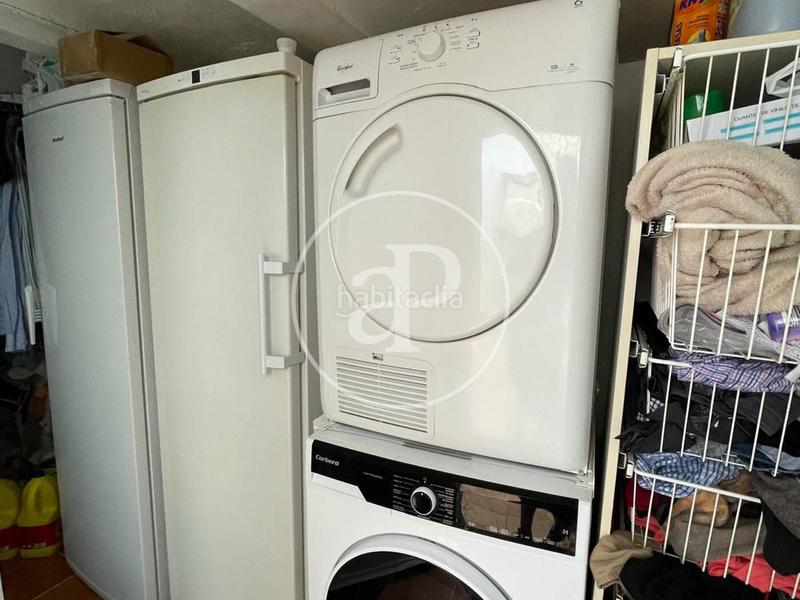 Foto edd5bbc1-87db-4dd2-88b1-b892bb3f4a35. Casa bifamiliare con riscaldamento in Ocata Masnou (El)