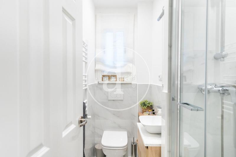 Foto 5a988b40-9d29-460e-80bc-0147639180a0. Lloguer pis amb calefacció a L´Antiga Esquerra de l´Eixample Barcelona