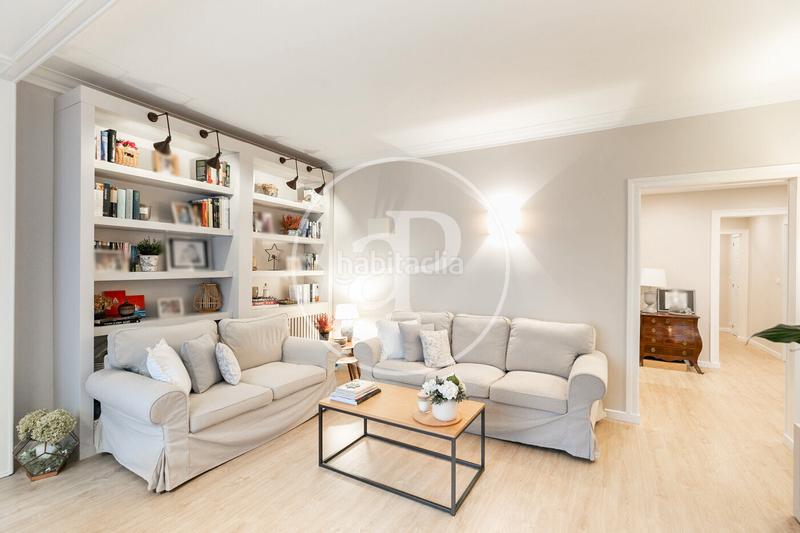 Foto e5551095-97dc-4289-bfe4-8e16dd17e40a. Lloguer pis amb calefacció a L´Antiga Esquerra de l´Eixample Barcelona