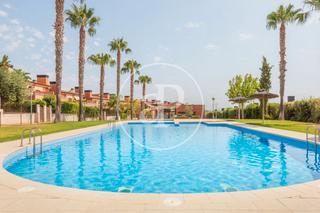 Casa adossada a Torre en Conill-Cumbres de San Antonio. Casa adosada en venta en torre en conil