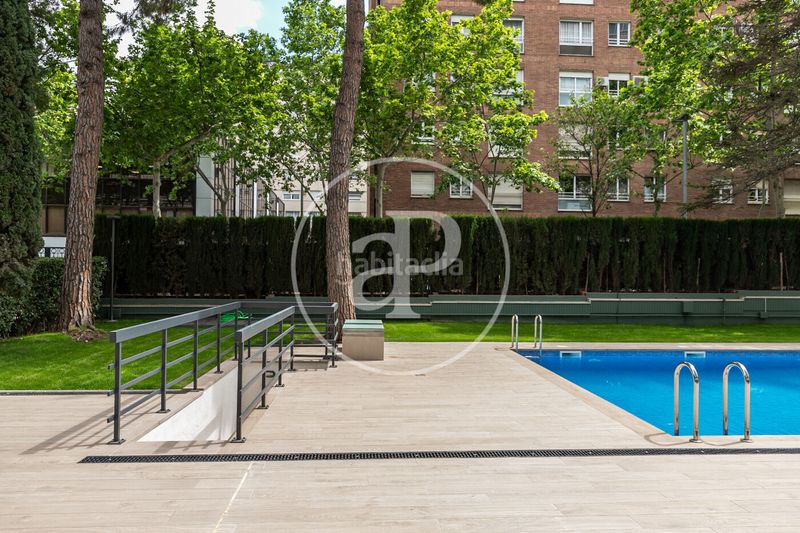 Foto 55585ef1-5db9-4199-bf0a-5fa56f830ff4. Pis amb calefacció aparcament piscina a Pedralbes Barcelona