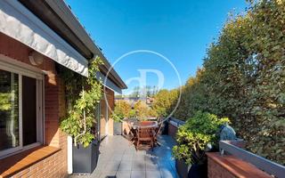 Appartement  Carrer de rovellat. tico en venta en parc central