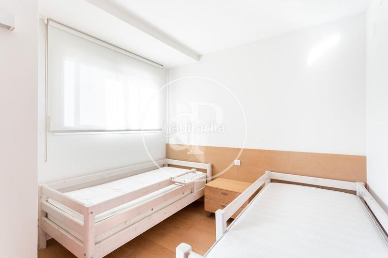 Foto 1b1ab8e4-de88-4acd-bc7a-1ff58859fc0c. Rent penthouse with heating parking pool in Platja de la Pobla de Farnals Pobla de Farnals (la)