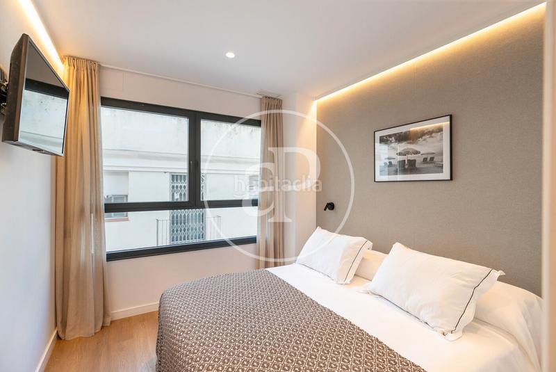 Foto 5bafeddb-6f24-45bc-afe1-bde2245025b9. Location appartement avec chauffage piscine dans Poblenou Barcelona