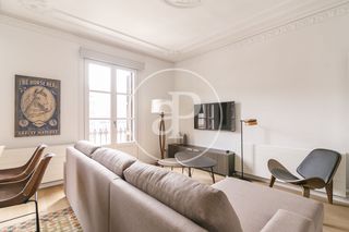 Location Appartement  Carrer de gravina. Piso en alquiler cerca de plaça catalunya