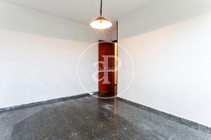 Foto 4e15b5e1-d9ab-4bef-ac6a-ca3c92ded0c8. Pis amb calefacció a Mont Olivet Valencia