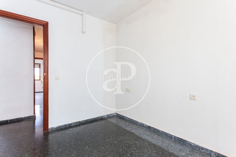 Foto ac9bc2d6-f4ba-4bcc-a432-d5f98322d5e0. Pis amb calefacció a Mont Olivet Valencia