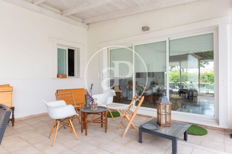 Foto 9e54c769-edcb-48fd-9432-cb2ec5700f33. Casa con riscaldamento parcheggio piscina in Torre en Conill-Cumbres de San Antonio Bétera