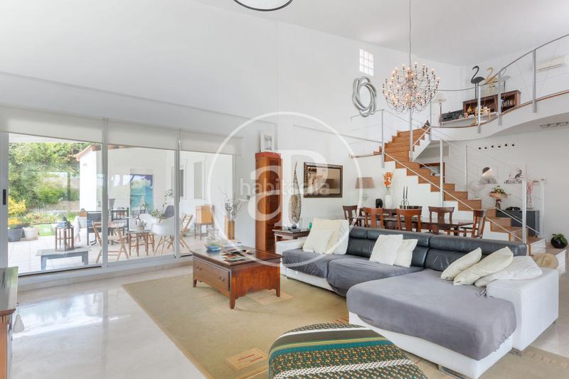 Foto dbeb3c78-2774-46e6-b7db-20b67eee4dea. Casa con riscaldamento parcheggio piscina in Torre en Conill-Cumbres de San Antonio Bétera