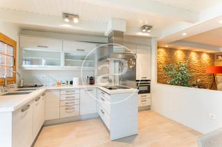 Duplex  Carrer d'en font. Tríplex en venta en el centro de sabadell