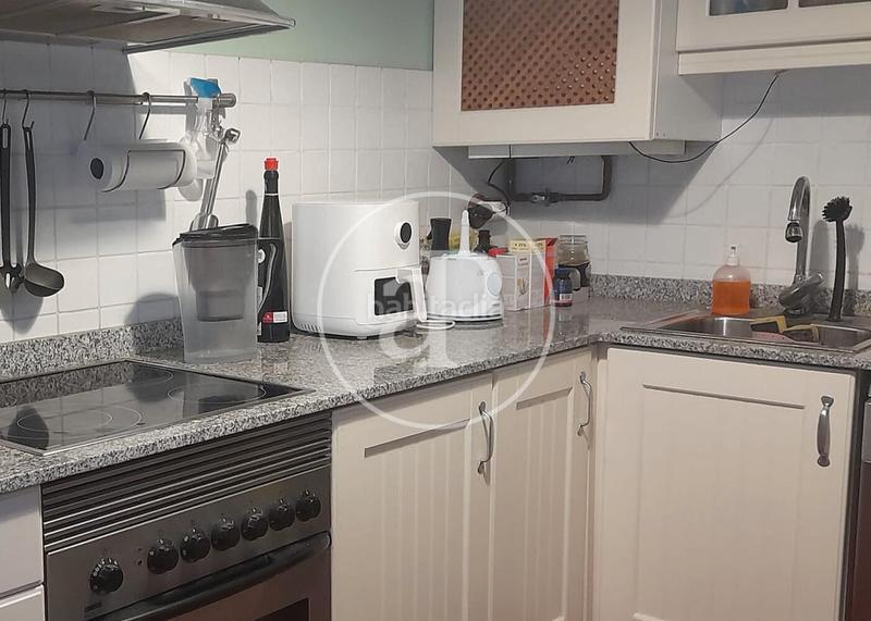 Foto 96f9b118-16fd-466a-80ec-4fc74ddd559e. Rent flat with heating in Collblanc Hospitalet de Llobregat (L´)