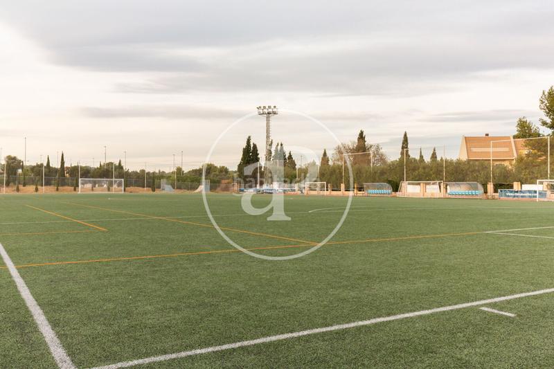 Foto eeaa21d3-aa1f-48ee-8772-1e85fc114975. Terrain résidentiel dans Casas Verdes Paterna