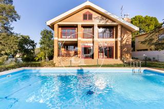 Maison à C. escalante 5. Chalet en venta en la eliana