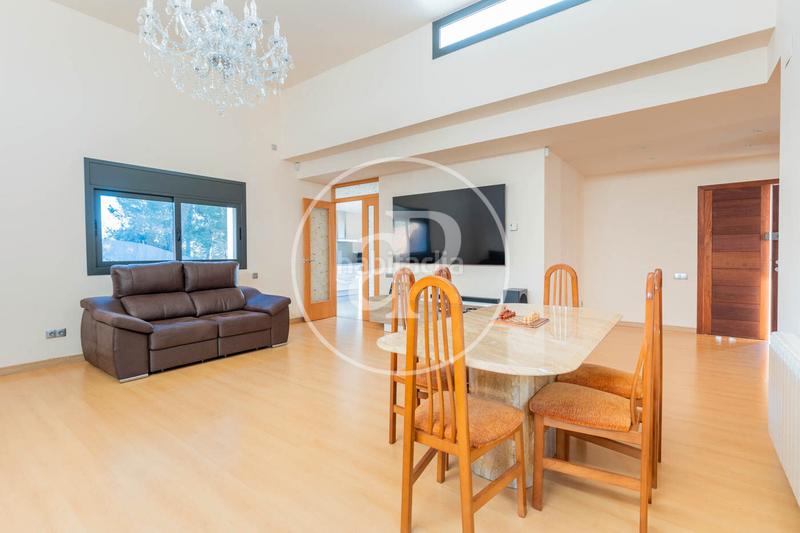 Foto ca06c791-e8ad-4f65-a2f0-934e5b75849f. Casa  en venta en Matadepera