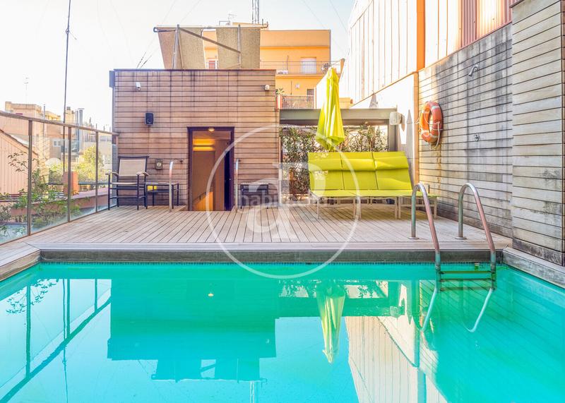 Foto 5143120e-6410-40ef-a1ab-0ec4daf776e0. Casa adossada amb aparcament piscina a Sant Andreu de Palomar Barcelona