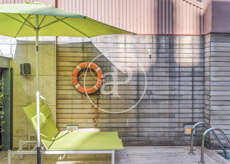 Foto efb48747-51a2-4bc9-875d-7e03335b98d4. Casa adossada amb aparcament piscina a Sant Andreu de Palomar Barcelona