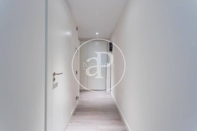 Foto 11da731b-d445-40a9-b1eb-feac1c66e76b. Appartamento con riscaldamento parcheggio piscina in Esplugues de Llobregat