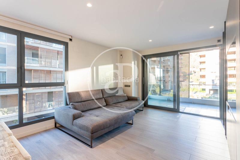 Foto 1a2b8127-b3f4-4dc4-ba6b-d1b7fab926f3. Appartamento con riscaldamento parcheggio piscina in Esplugues de Llobregat