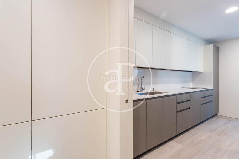 Foto 41fada3d-e139-46c9-b694-6e0a2530743e. Appartamento con riscaldamento parcheggio piscina in Esplugues de Llobregat