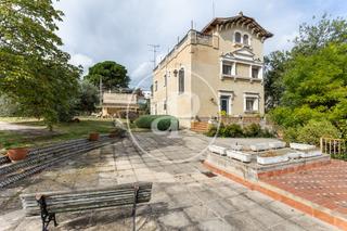 Maison  Carrer de la dàlia. Palacete en venta en les fonts