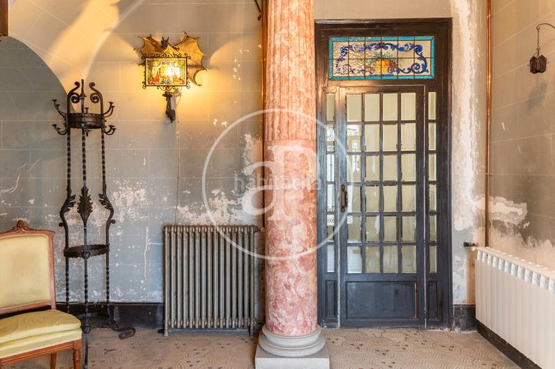 Foto 3d0b2dbc-390b-4f7c-82f5-05e64917cf2a. Casa amb calefacció aparcament piscina a Les Fonts Terrassa