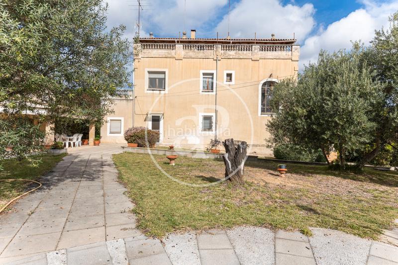 Foto 46bb2f3c-1fd0-4dbf-bbd7-717b12ae41be. Casa amb calefacció aparcament piscina a Les Fonts Terrassa